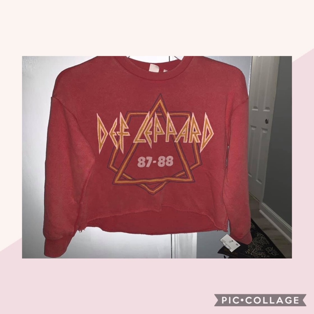 Def Leopard Sweater Size 5t